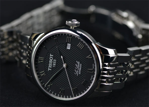 天梭手表外观有划痕怎么办(图) 天梭手表外观有划痕怎么办(图)