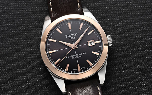 天梭手表调整日期（图）